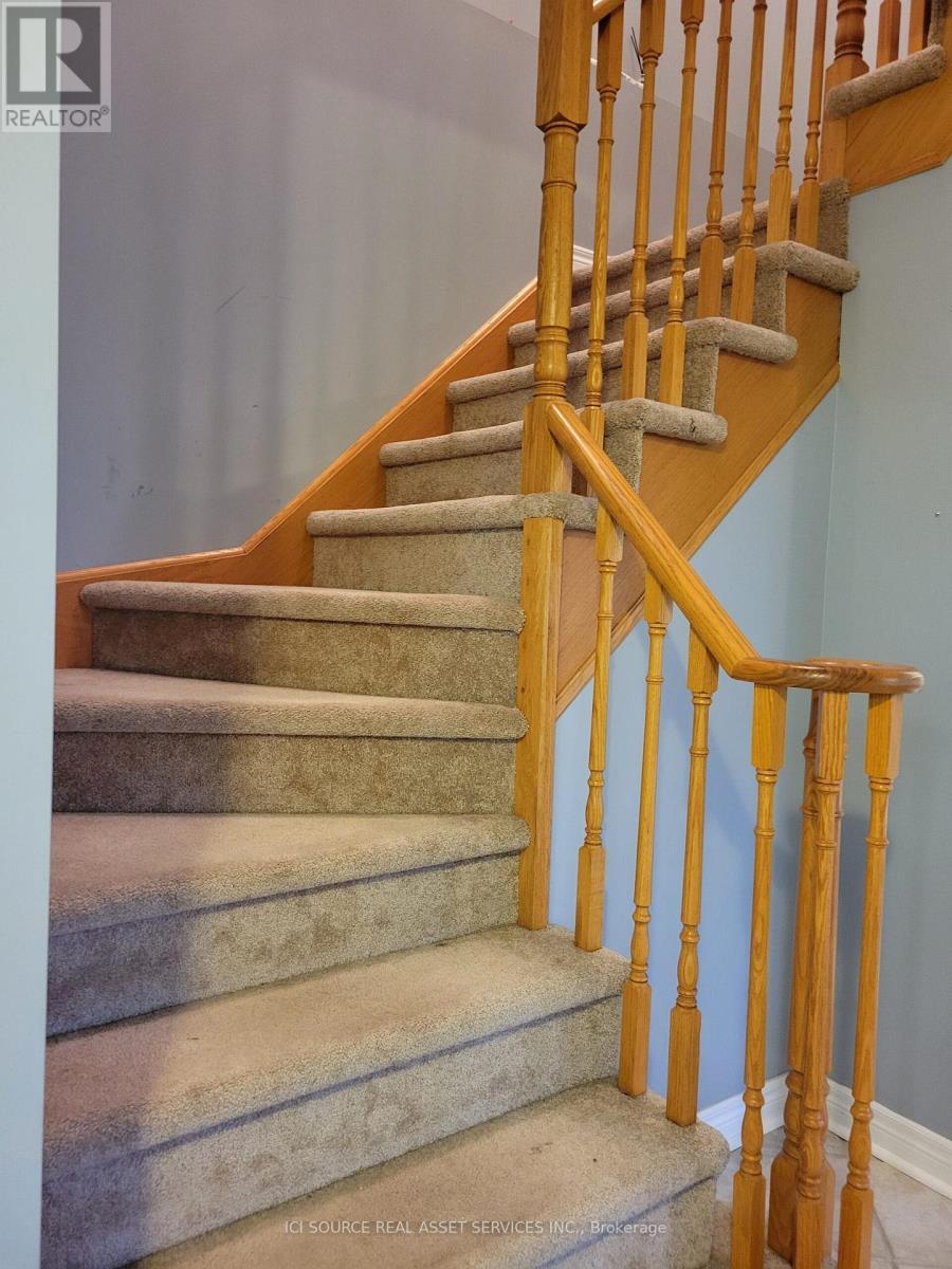 88 Wade Square, Clarington, ON - Indoor Photo Showing Other Room