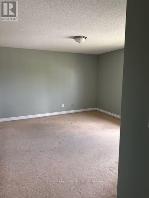 88 Wade Square, Clarington, ON - Indoor Photo Showing Other Room