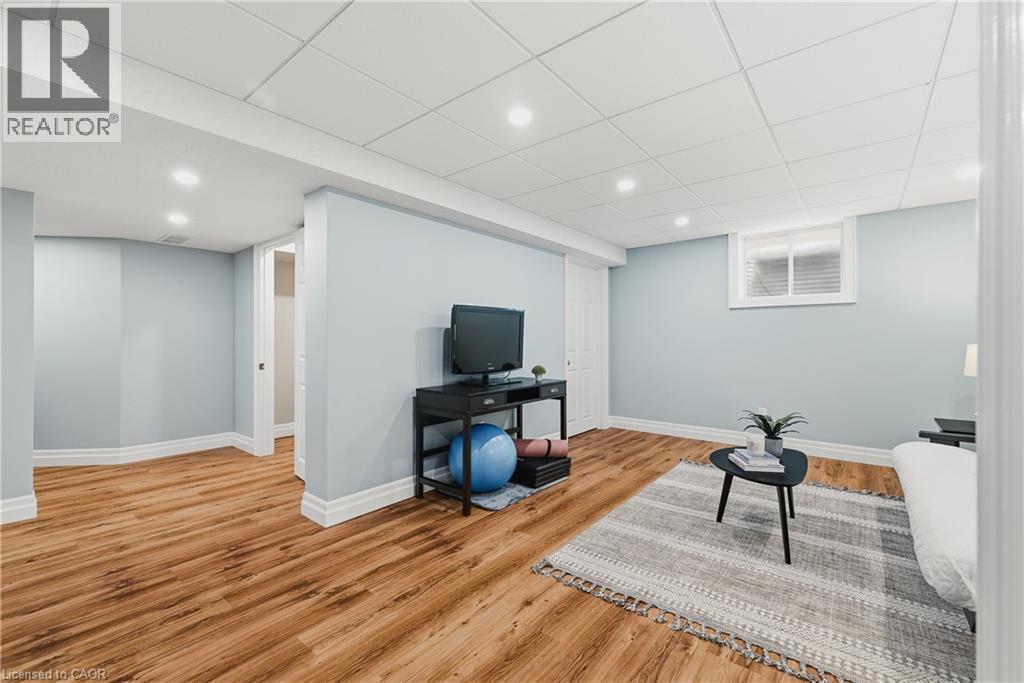 172 Porchlight Drive, Elmira, ON - Indoor