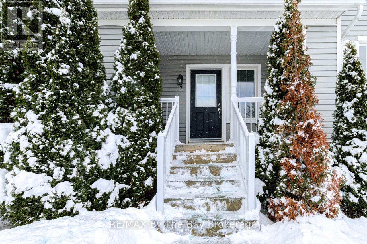 7 Royalton Lane, Collingwood, ON - Outdoor