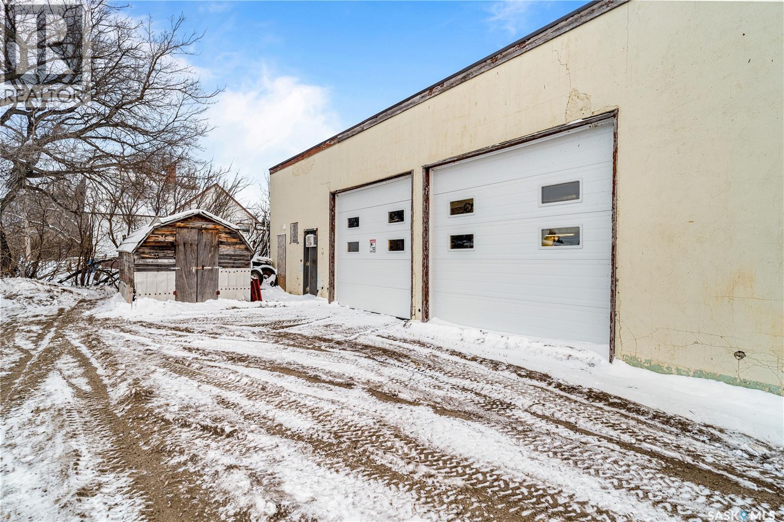 503 Railway Avenue, Glenavon, SK