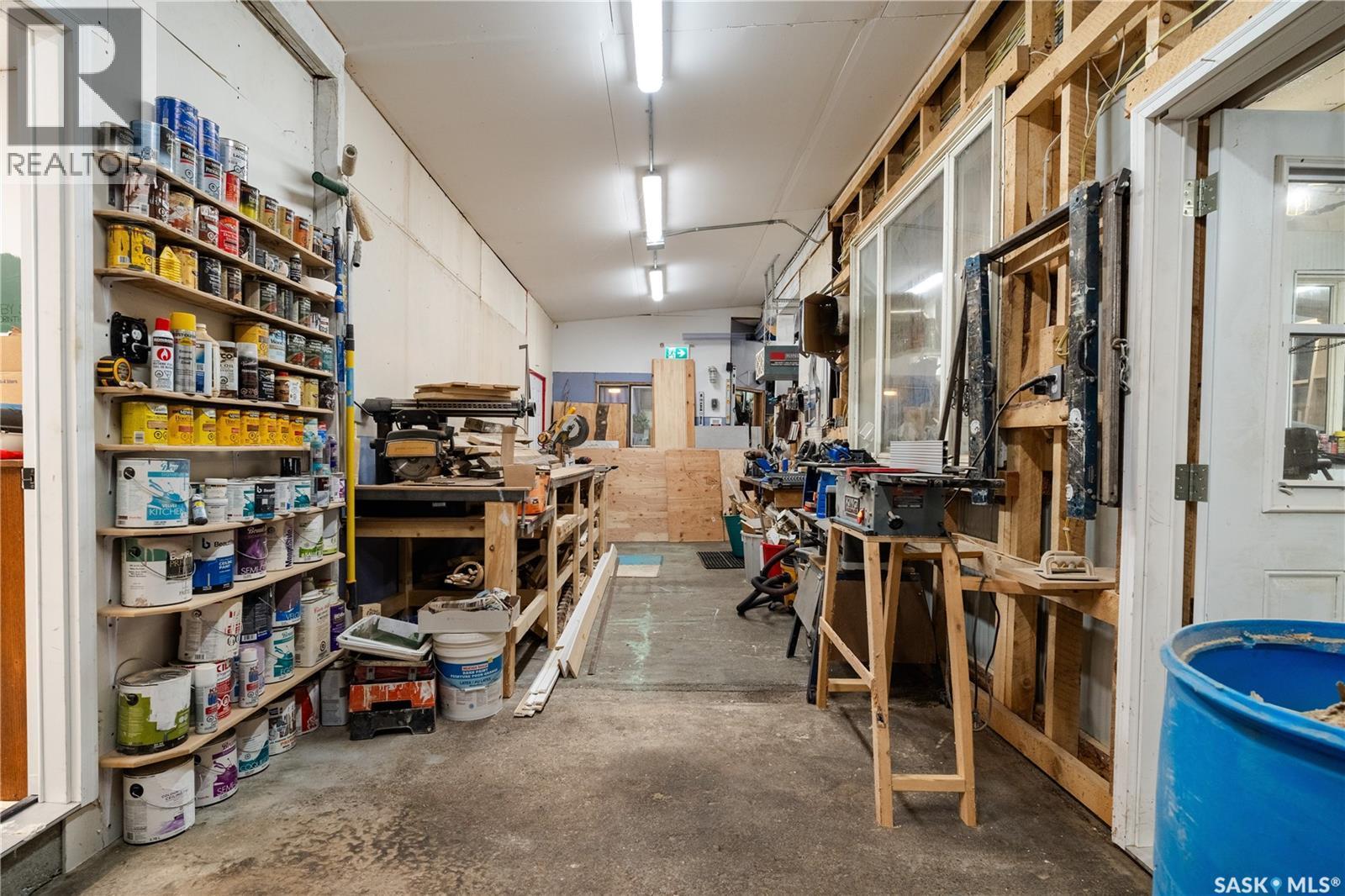 503 Railway Avenue, Glenavon, SK