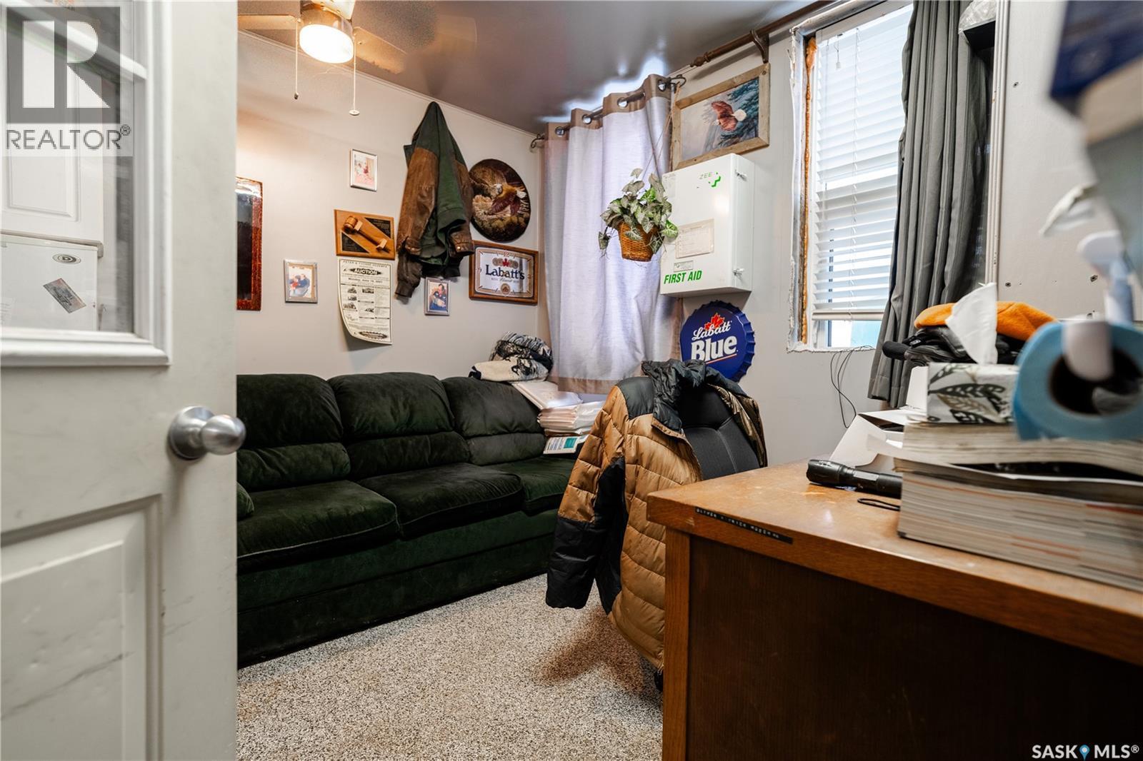 503 Railway Avenue, Glenavon, SK