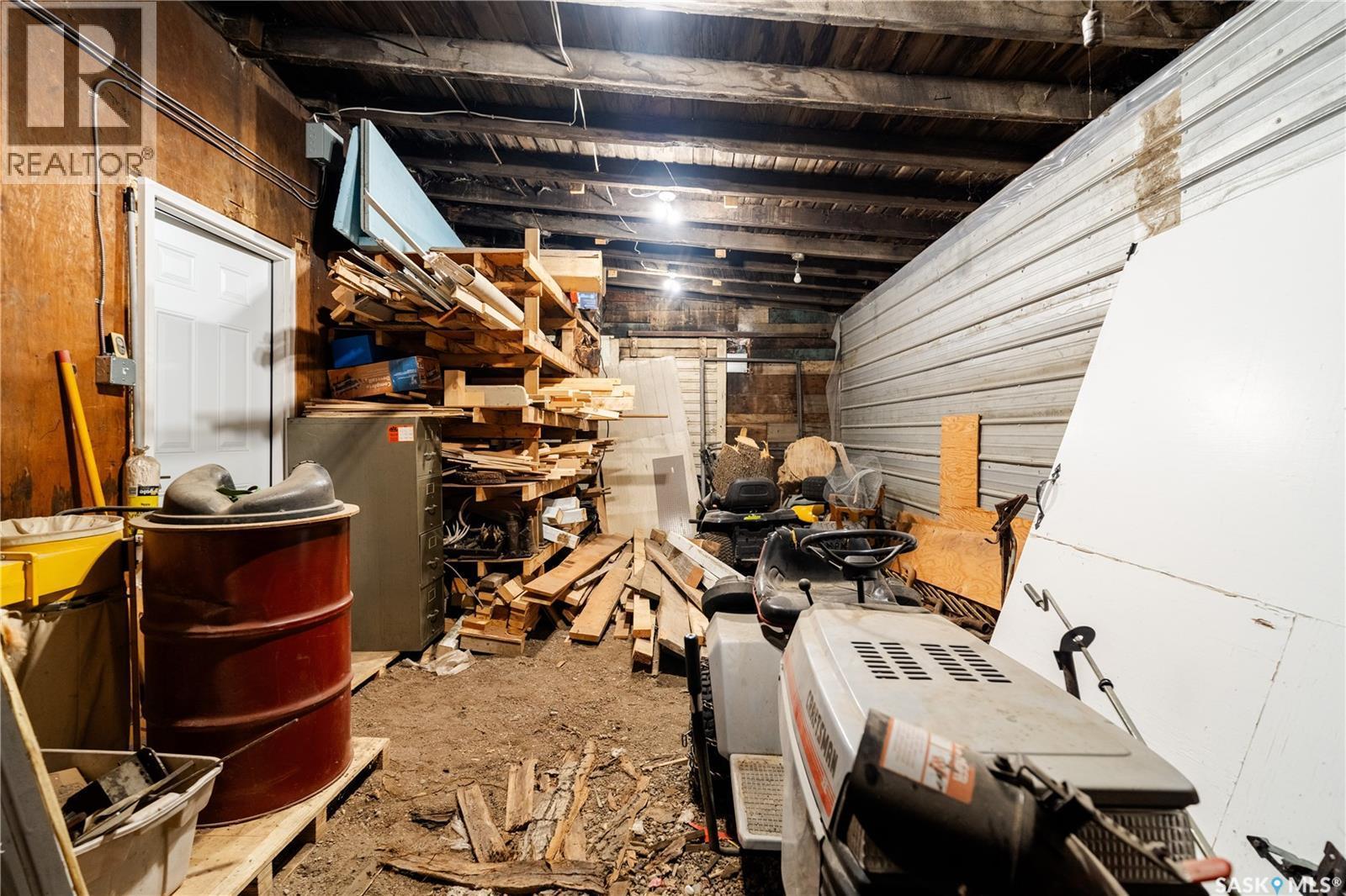 503 Railway Avenue, Glenavon, SK