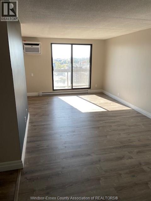 150 Park Street West Unit# 1209, Windsor, ON - Indoor Photo Showing Other Room
