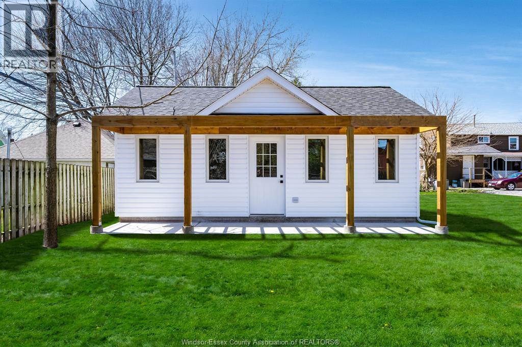 21 Pearl Street West Unit# 4, Kingsville, ON - Outdoor