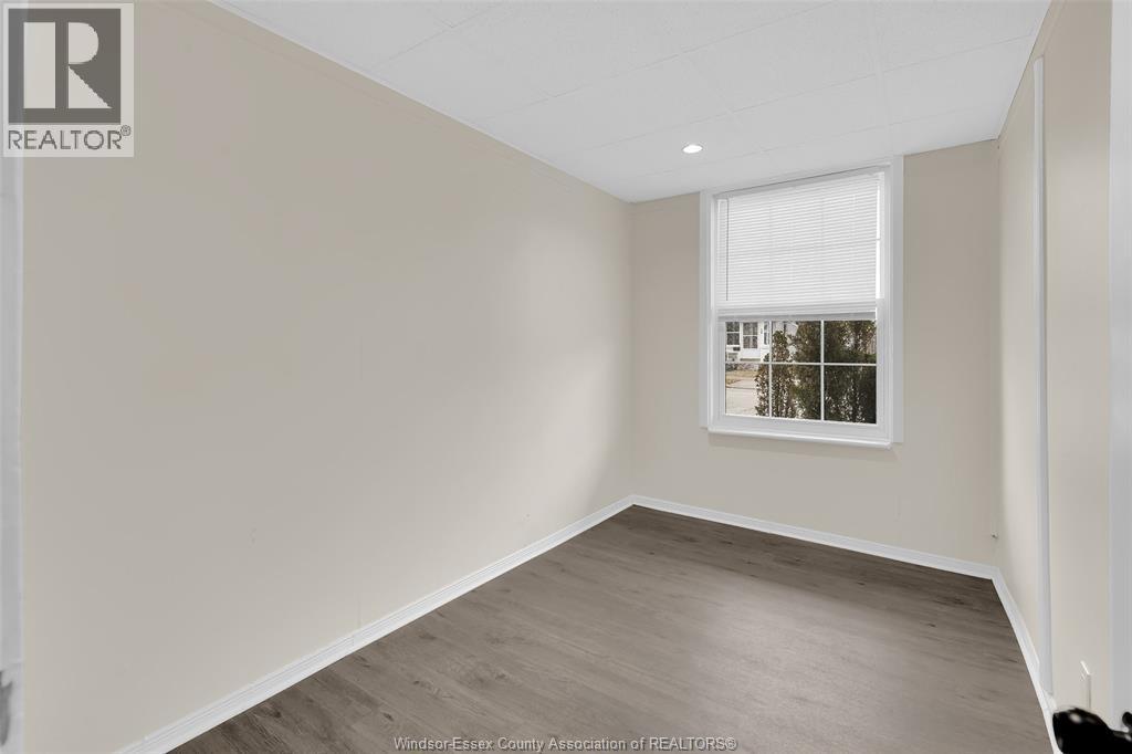 21 Pearl Street West Unit# 3, Kingsville, ON - Indoor Photo Showing Other Room