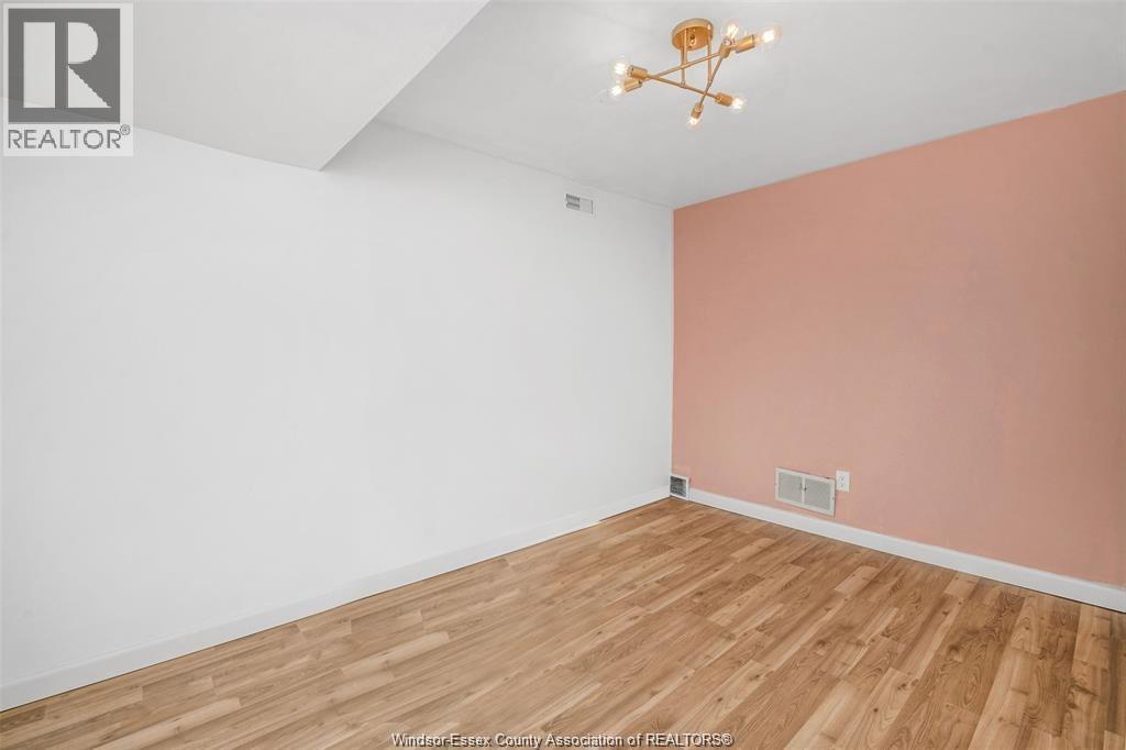 21 Pearl Street West Unit# 1, Kingsville, ON - Indoor Photo Showing Other Room