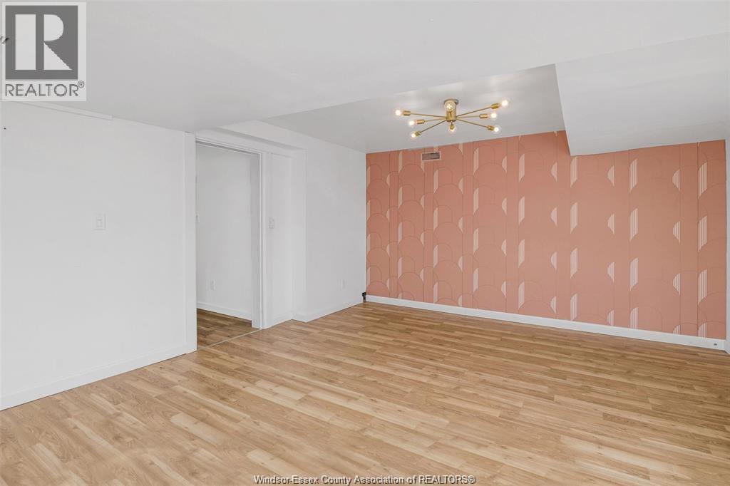 21 Pearl Street West Unit# 1, Kingsville, ON - Indoor Photo Showing Other Room