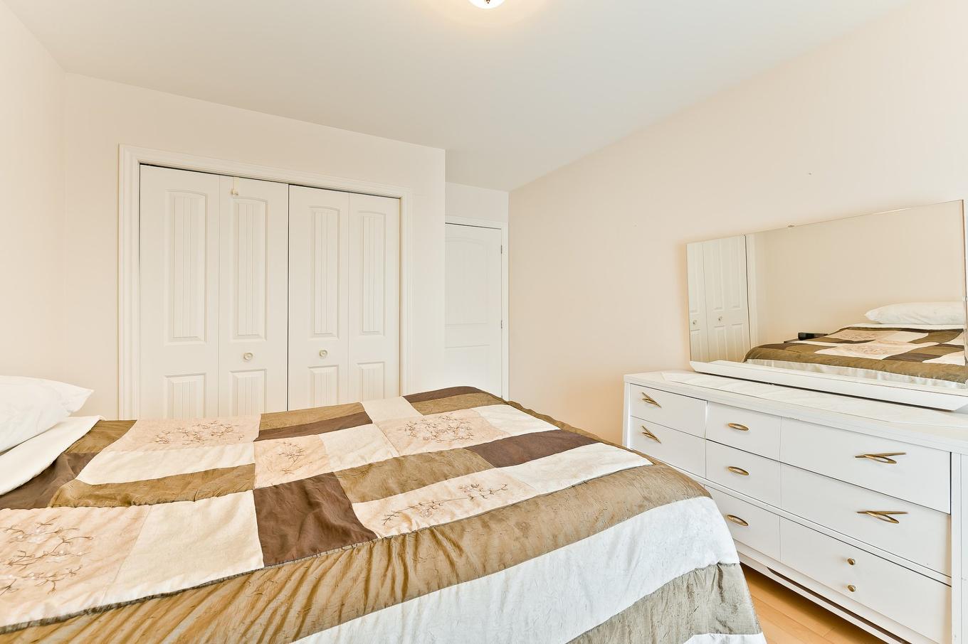 Chambre à coucher - 204-201 Rue De L'Union, Coaticook, QC - Indoor Photo Showing Bedroom