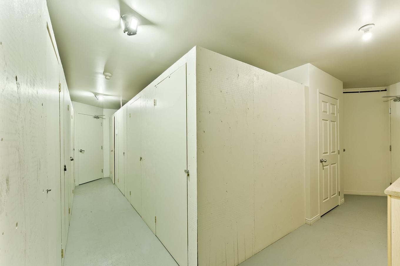 Corridor - 204-201 Rue De L'Union, Coaticook, QC - Indoor Photo Showing Other Room