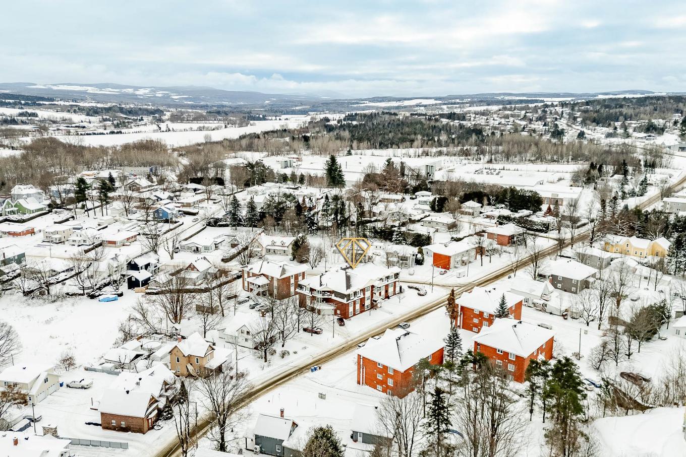 Photo aérienne - 204-201 Rue De L'Union, Coaticook, QC - Outdoor With View