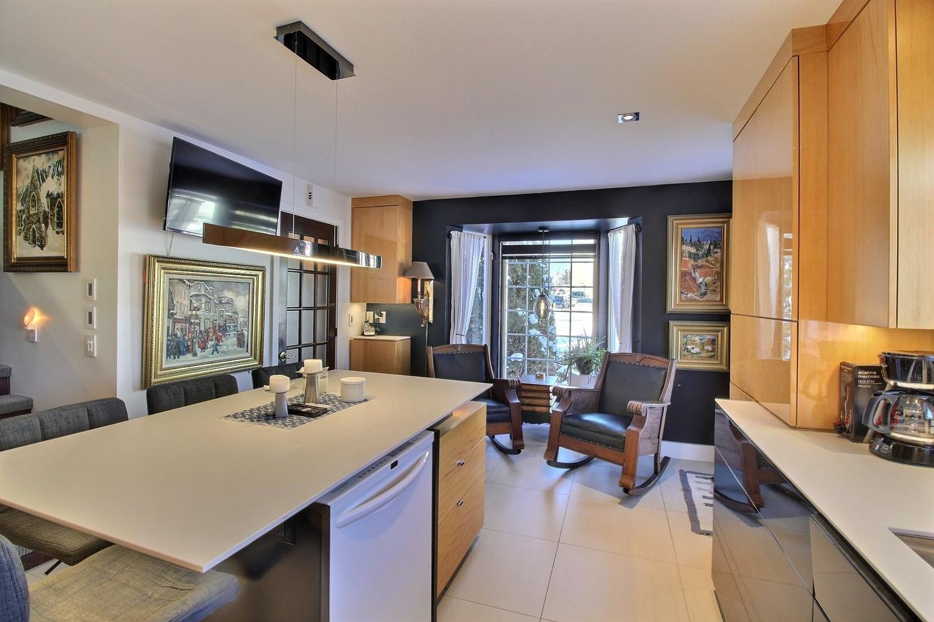 Kitchen - 512 13E Avenue, La Guadeloupe, QC - Indoor Photo Showing Other Room