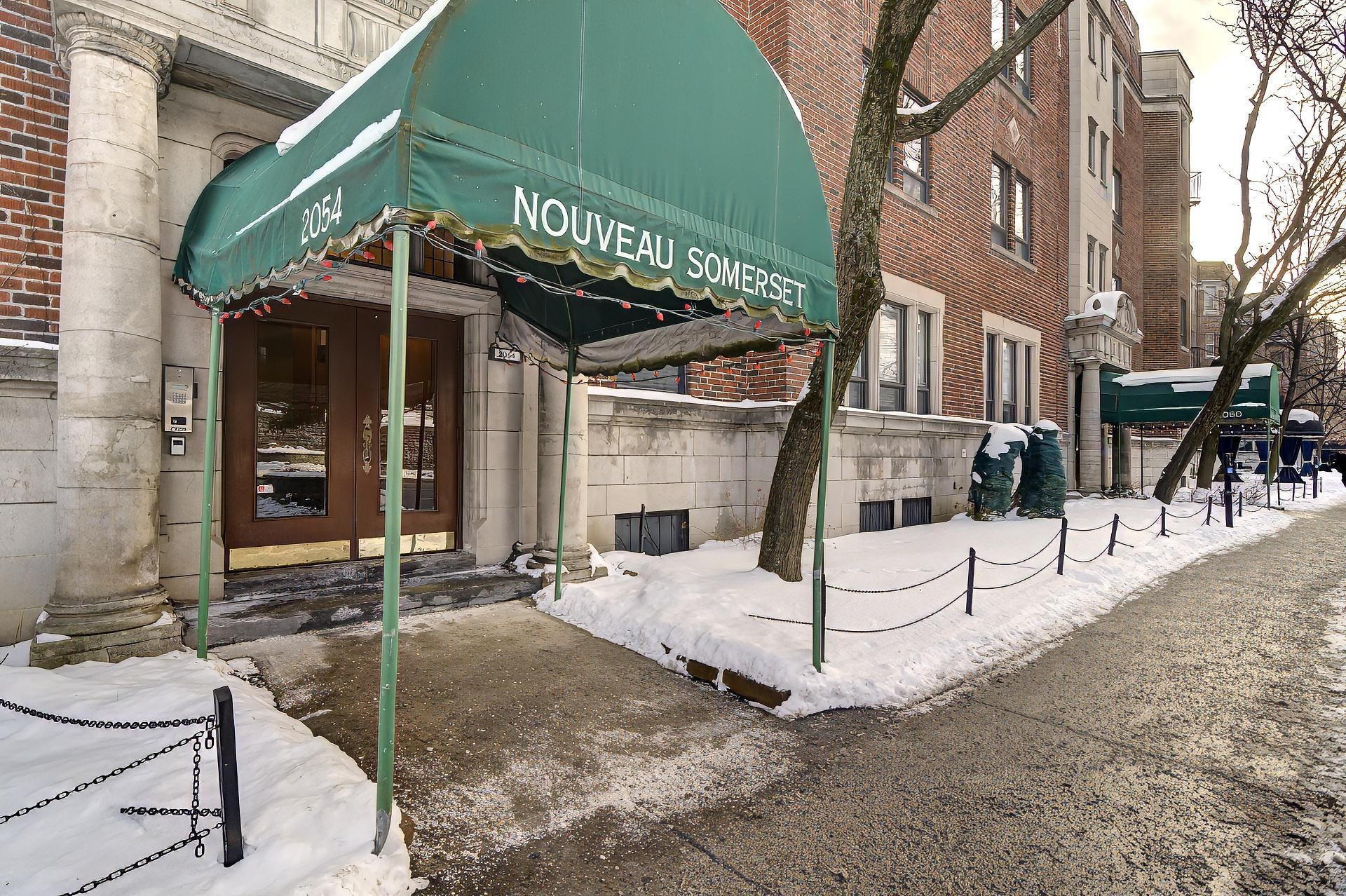 Front of Structure - 303-2054 Rue Sherbrooke O., Montréal (Ville-Marie), QC - Outdoor