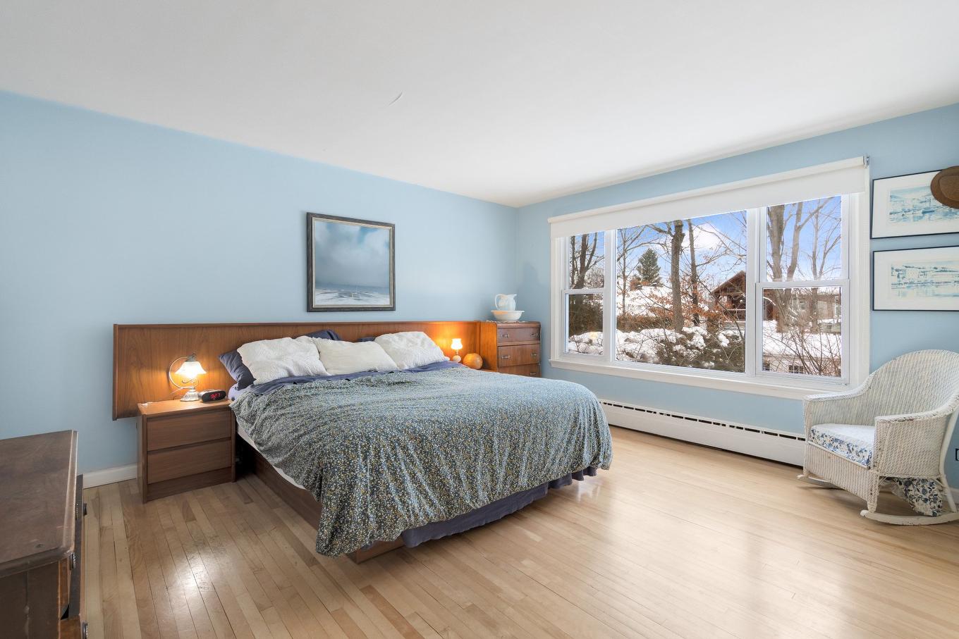 Primary bedroom - 195 Rue Bryant, Sherbrooke (Les Nations), QC - Indoor Photo Showing Bedroom