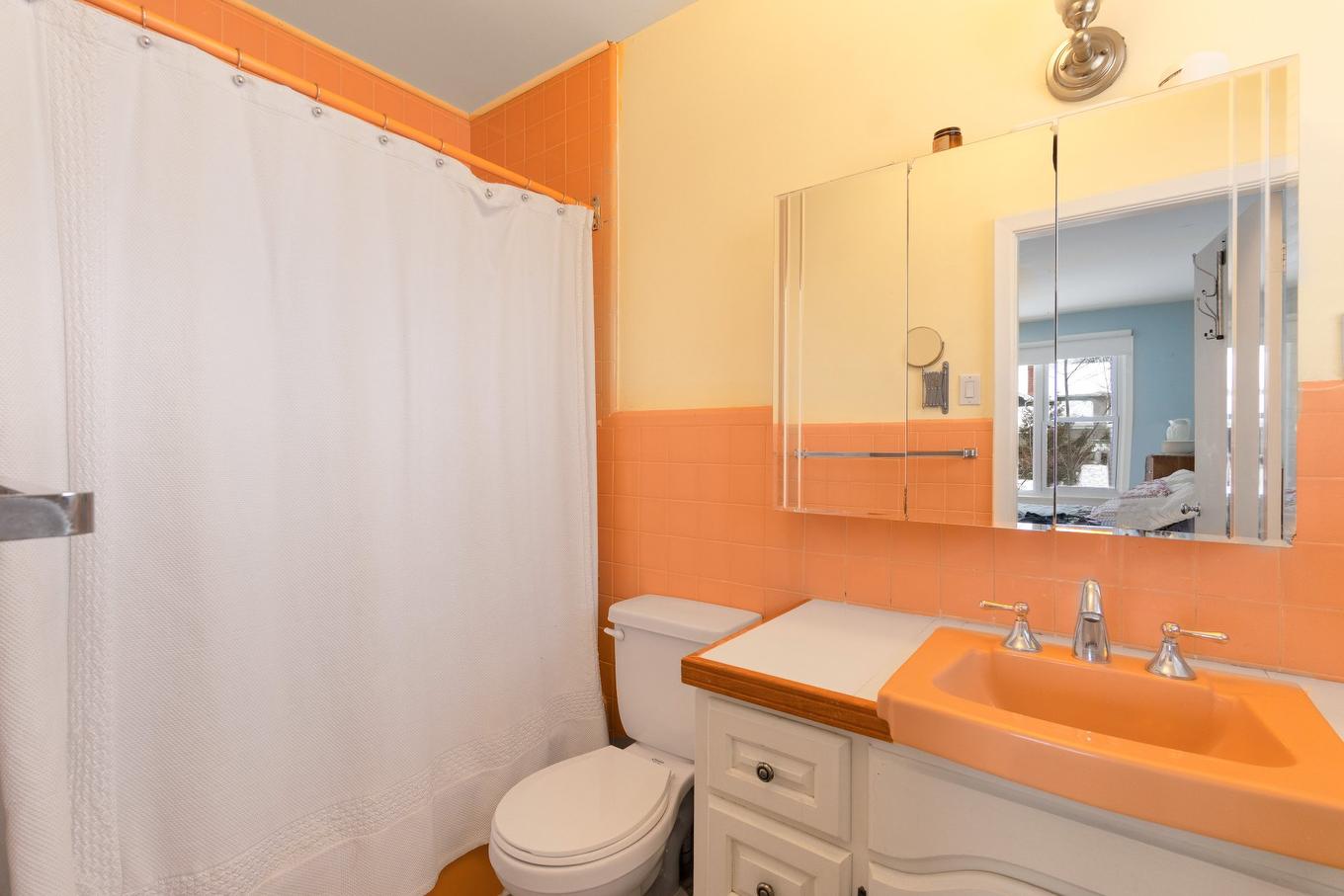 Ensuite bathroom - 195 Rue Bryant, Sherbrooke (Les Nations), QC - Indoor Photo Showing Bathroom