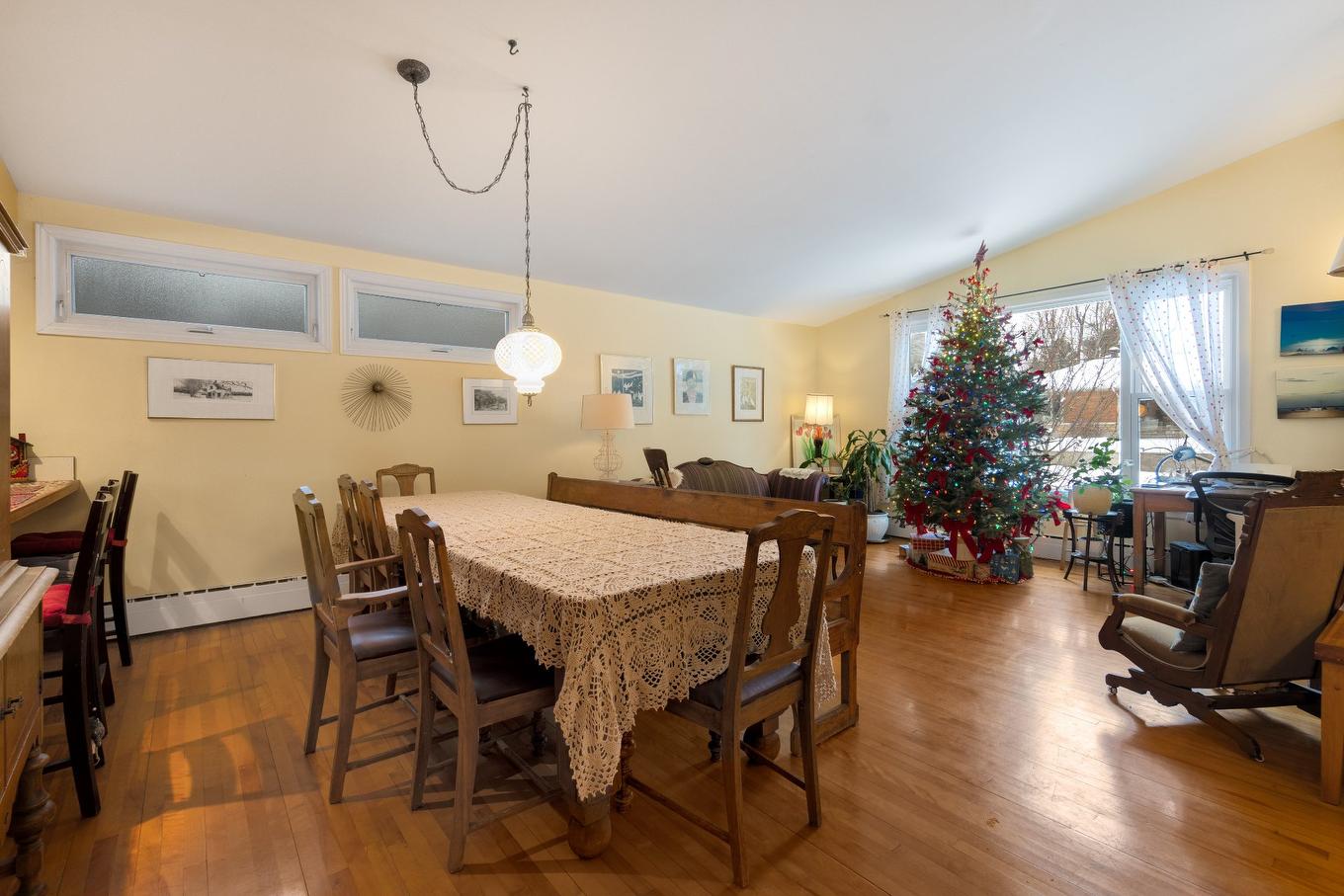 Dining room - 195 Rue Bryant, Sherbrooke (Les Nations), QC - Indoor Photo Showing Dining Room