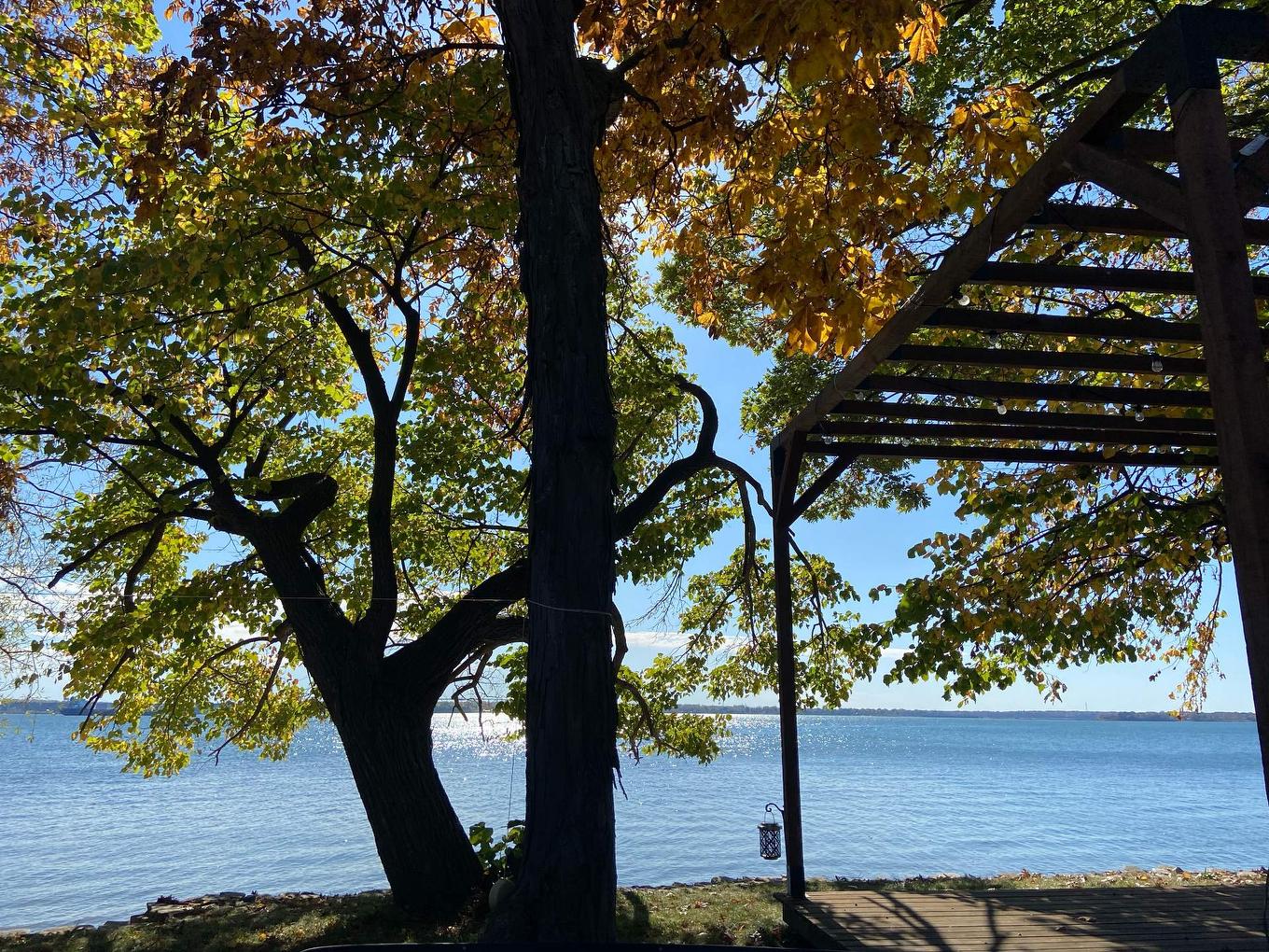 Vue - 10 146E Avenue, Notre-Dame-De-L'Île-Perrot, QC - Outdoor With Body Of Water With View