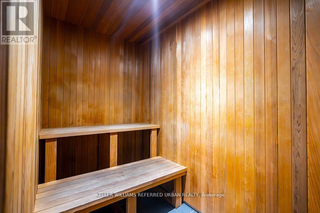 1802 - 101 Erskine Avenue, Toronto, ON - Indoor Photo Showing Other Room