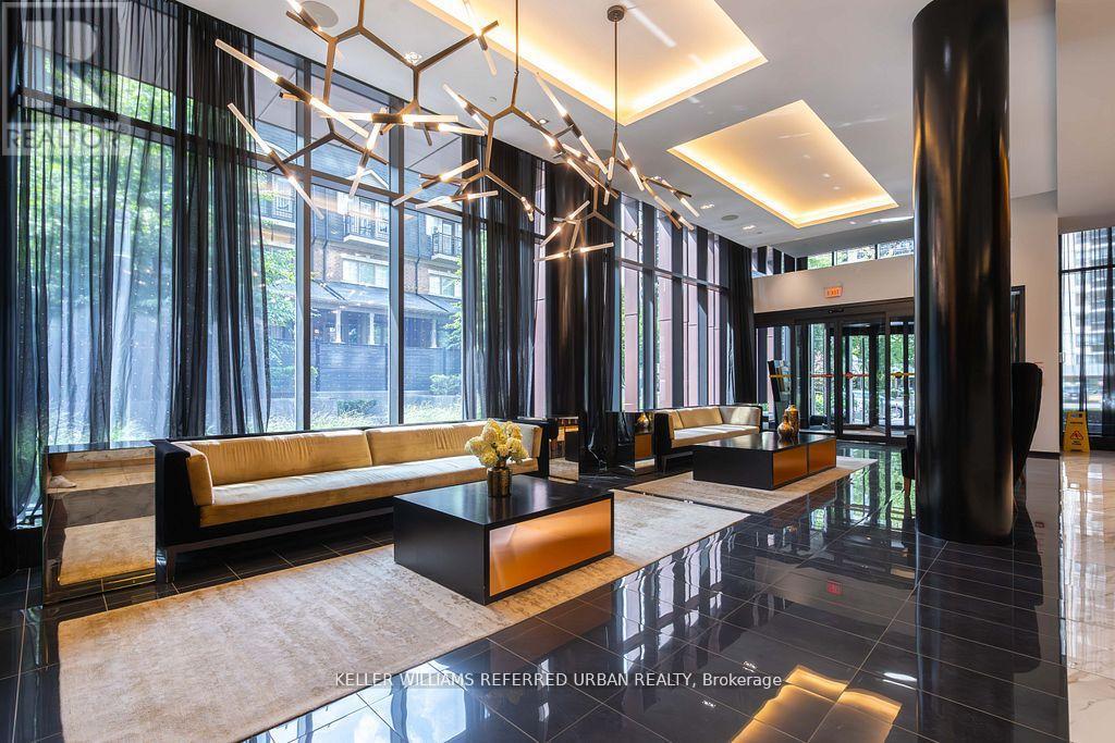 1802 - 101 Erskine Avenue, Toronto, ON - Indoor Photo Showing Other Room