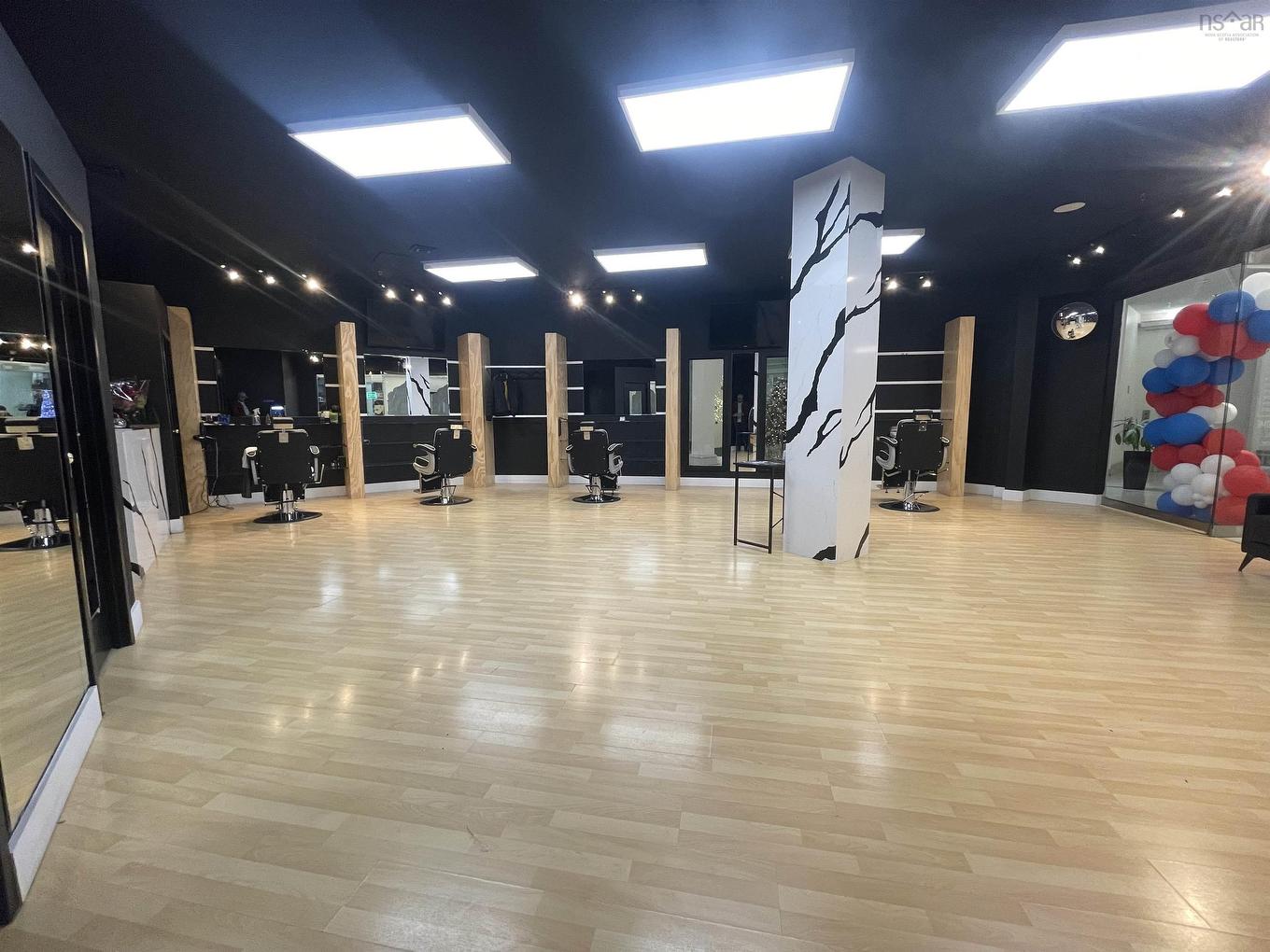 203 5640 Spring Garden Road, Halifax, NS