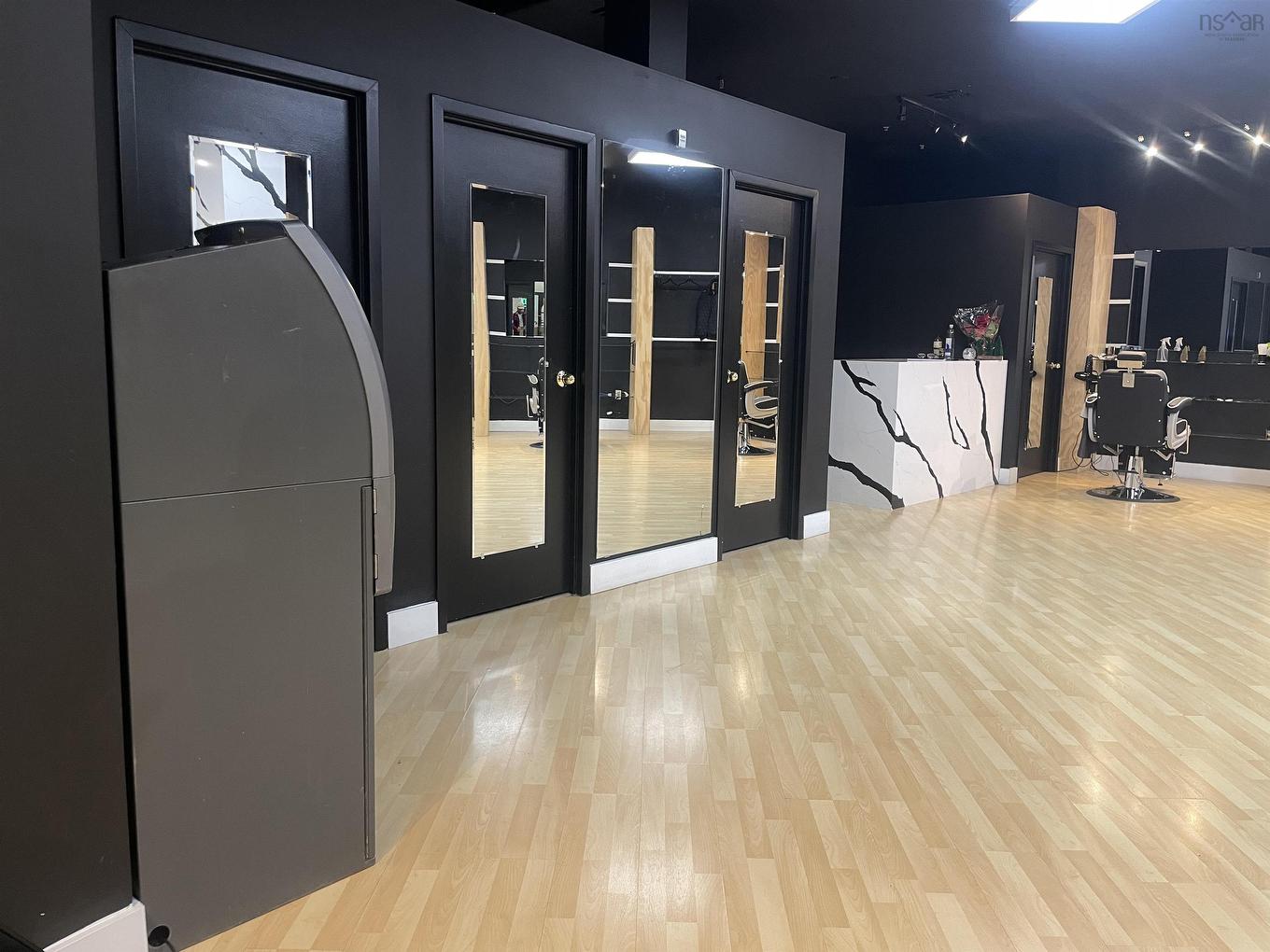 203 5640 Spring Garden Road, Halifax, NS