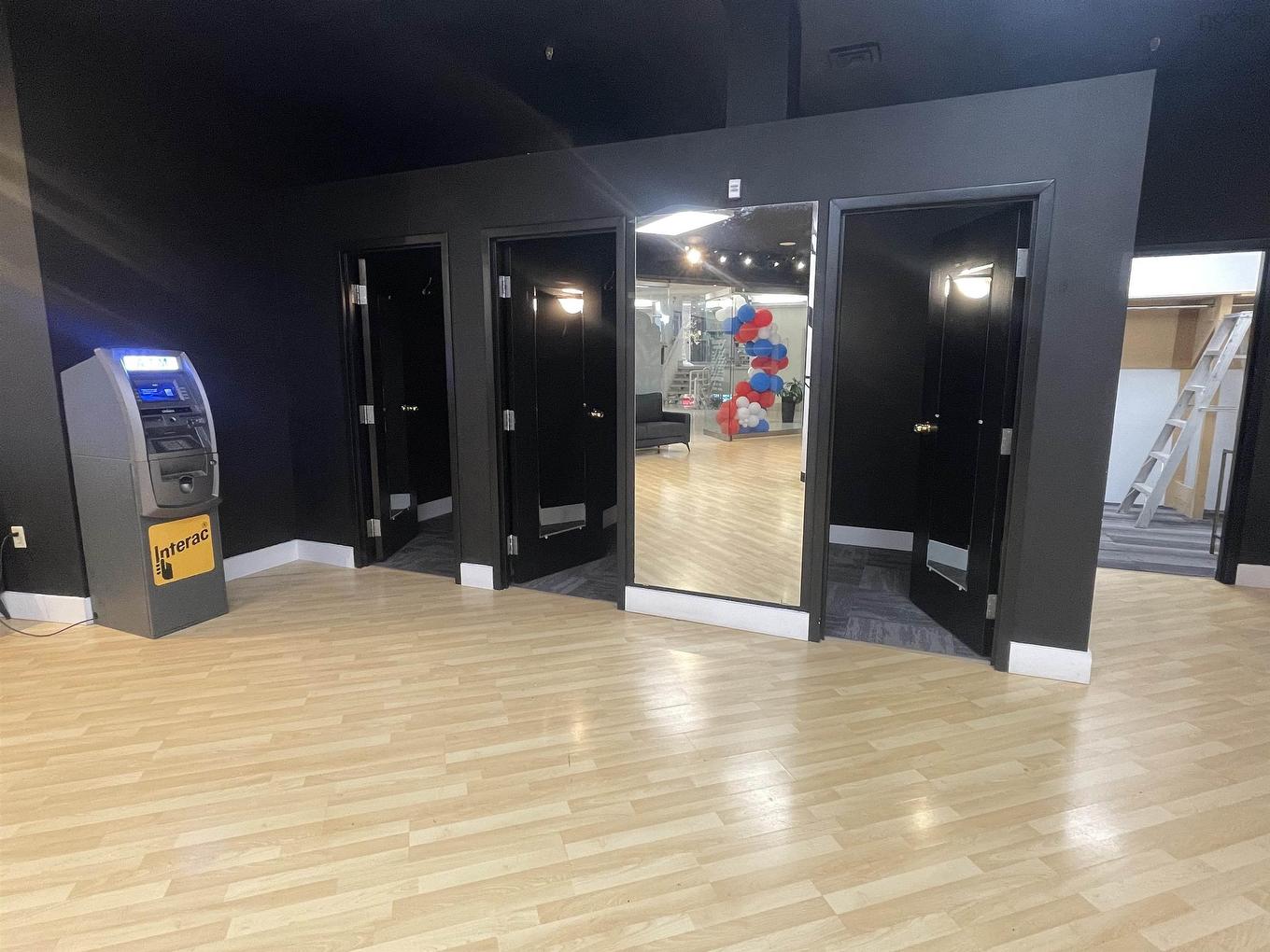 203 5640 Spring Garden Road, Halifax, NS