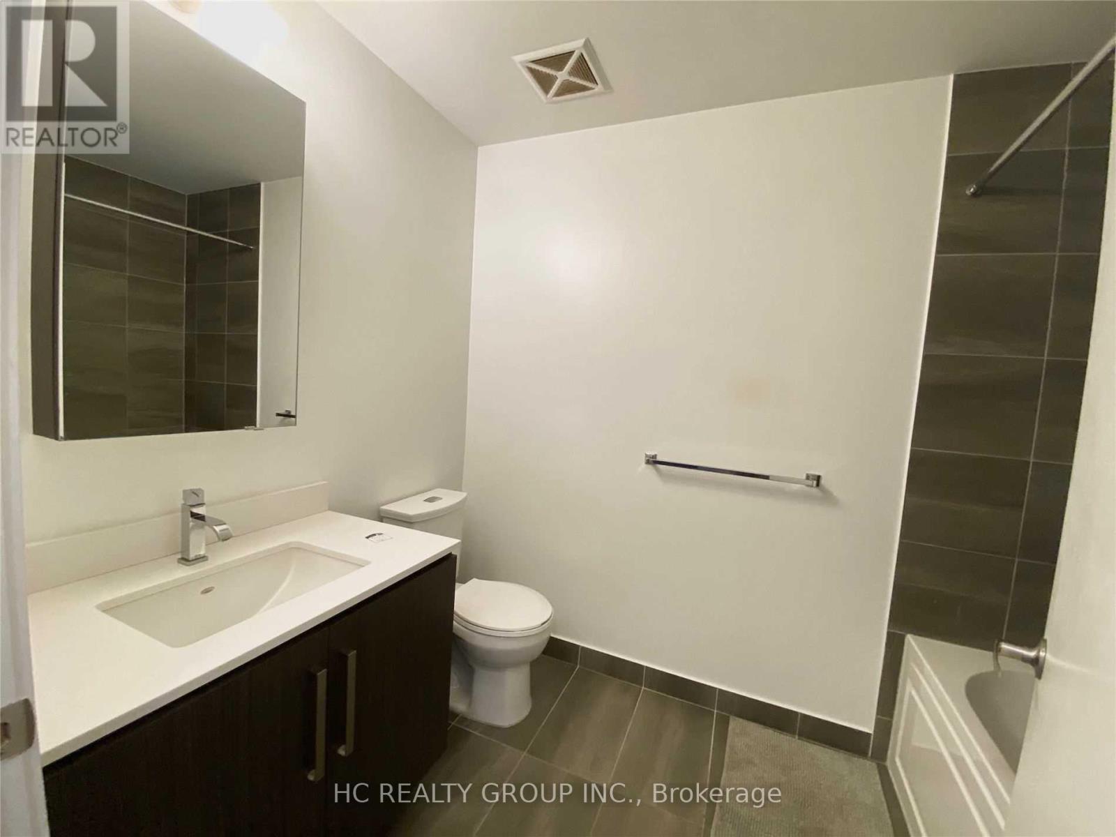603 - 5180 Yonge Street, Toronto, ON - Indoor Photo Showing Bathroom