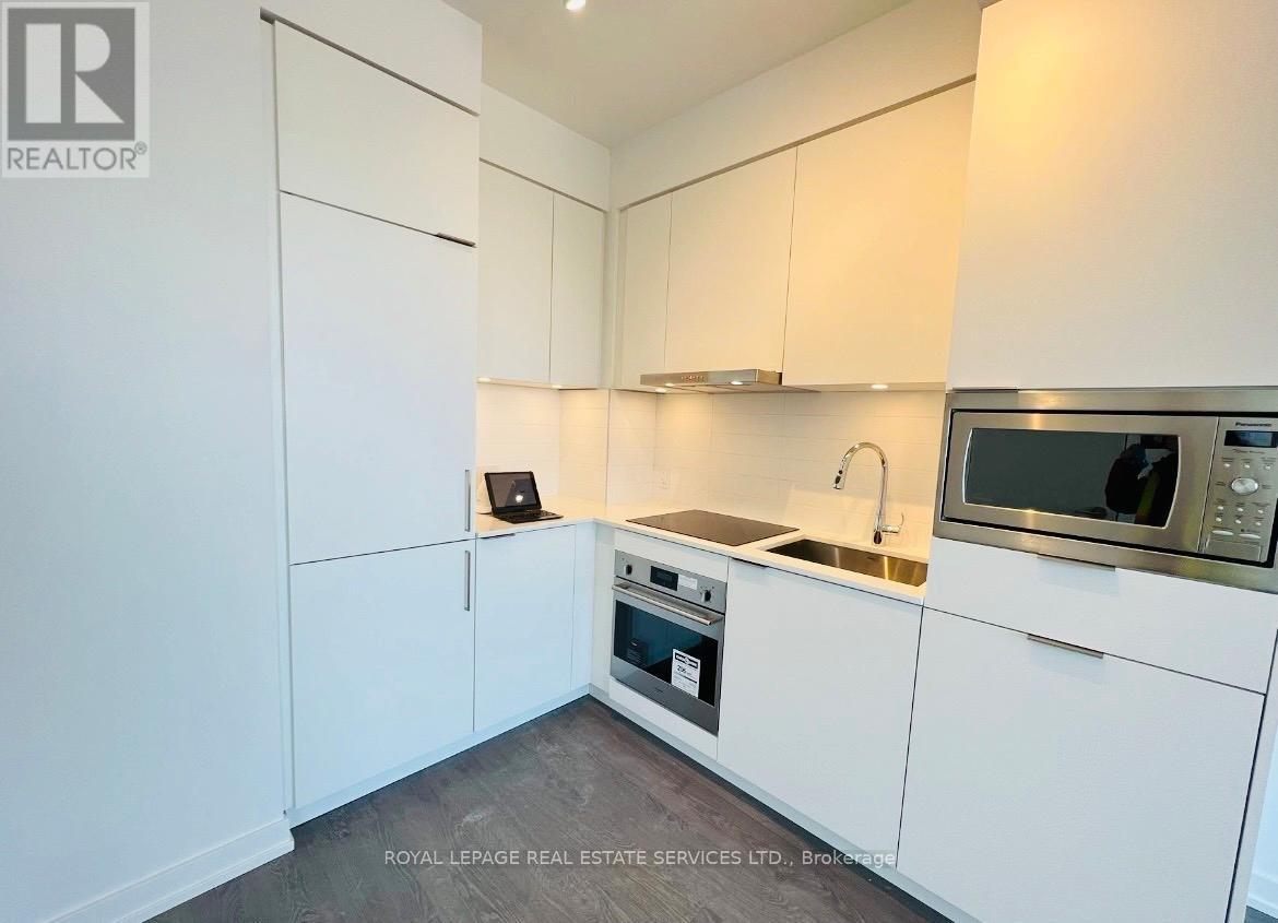 N1802 - 7 Golden Lion Heights, Toronto, ON - Indoor Photo Showing Kitchen