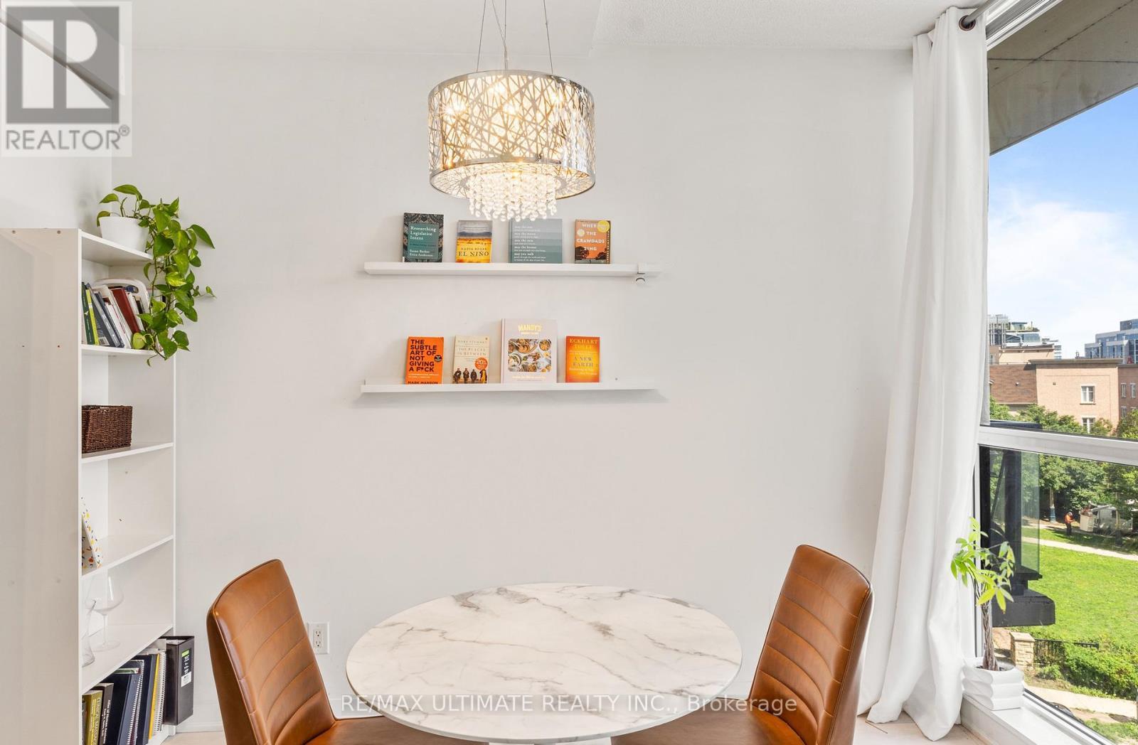 412 - 51 East Liberty Street, Toronto, ON - Indoor Photo Showing Dining Room