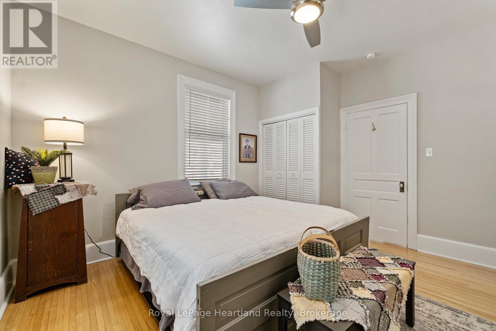 105 Quebec Street, Goderich (Goderich (Town)), ON - Indoor Photo Showing Bedroom