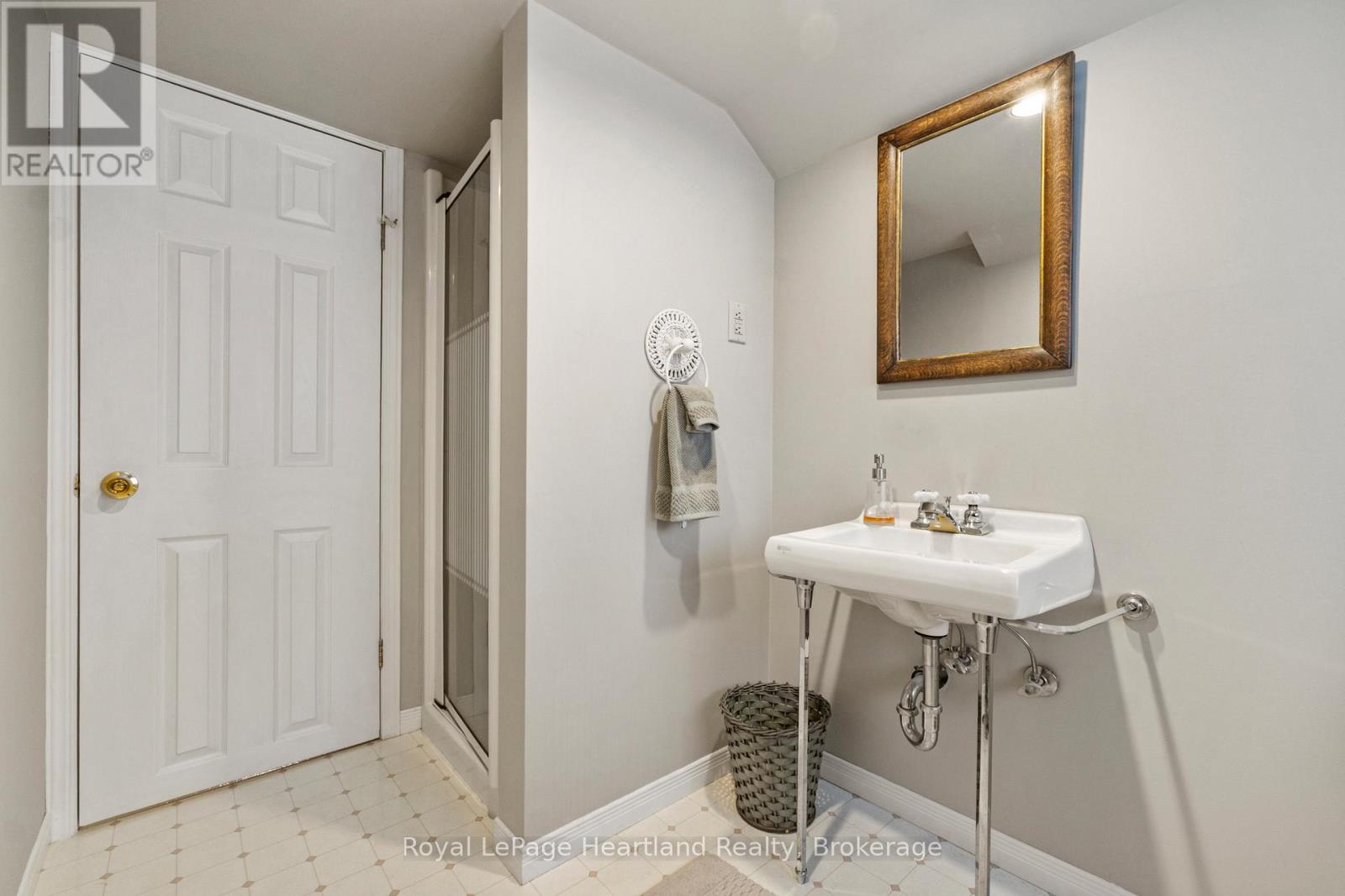 105 Quebec Street, Goderich (Goderich (Town)), ON - Indoor