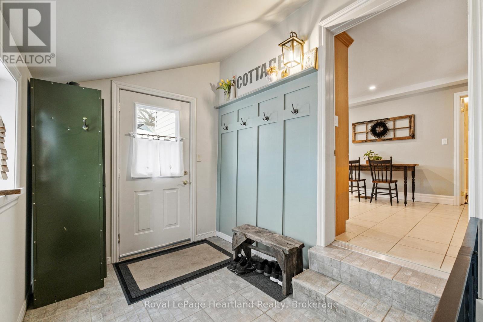 105 Quebec Street, Goderich (Goderich (Town)), ON - Indoor Photo Showing Other Room