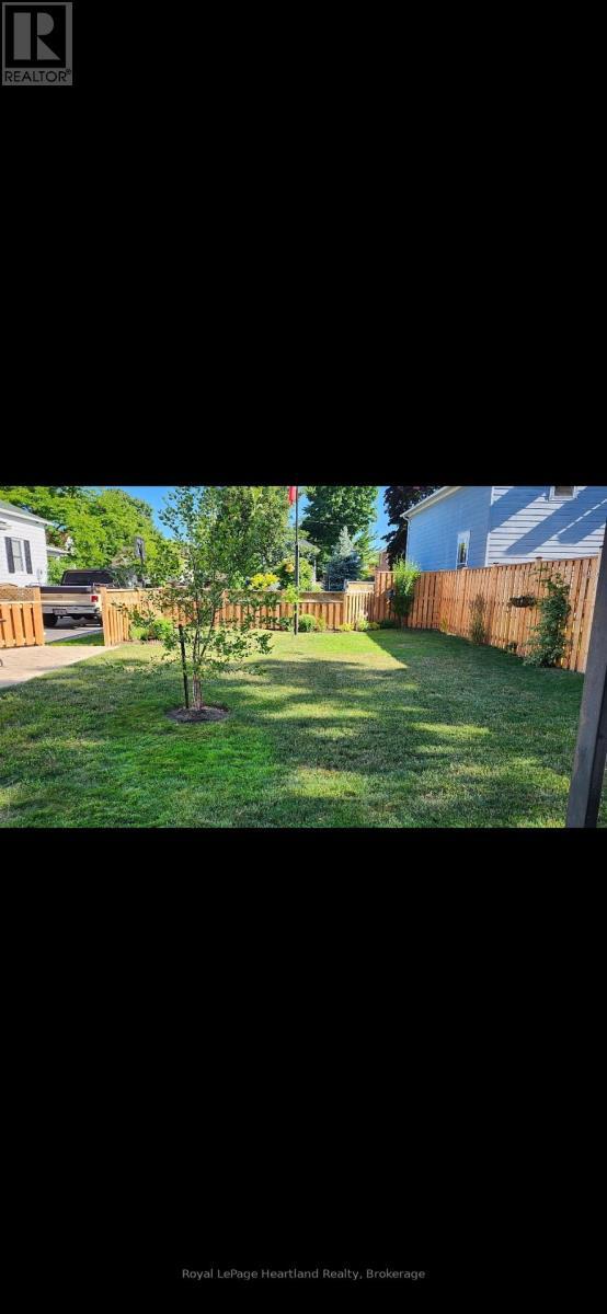 105 Quebec Street, Goderich (Goderich (Town)), ON - Outdoor