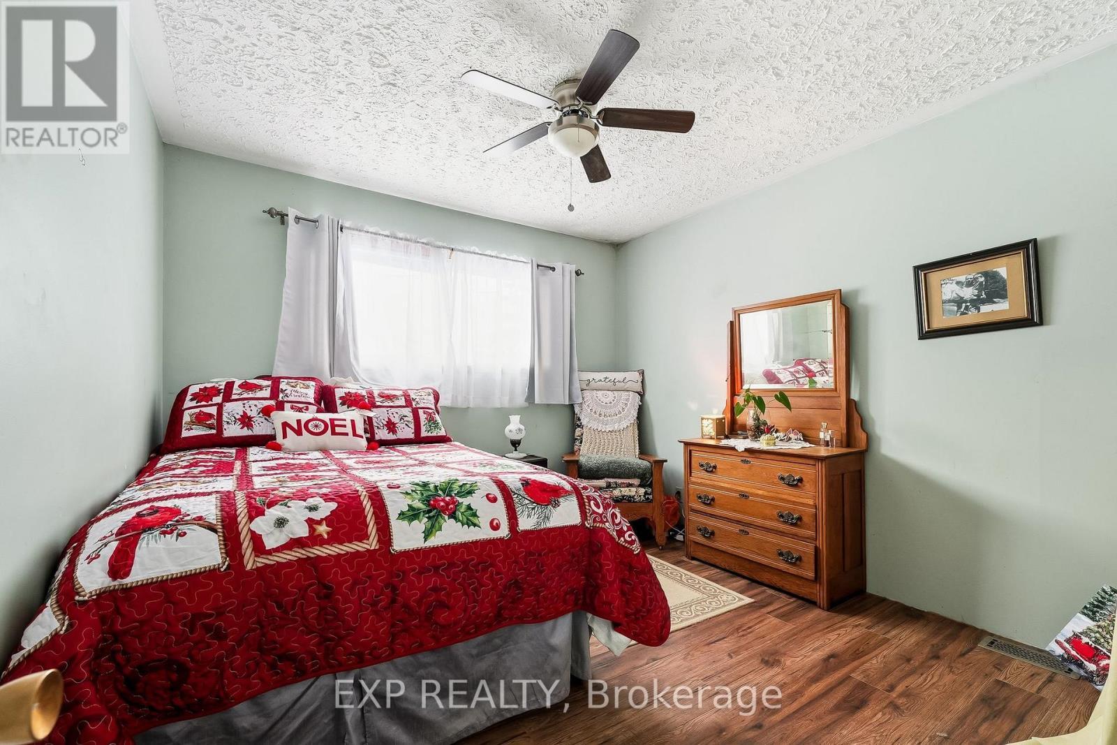 2825 Peter Street, Hamilton Township, ON - Indoor Photo Showing Bedroom