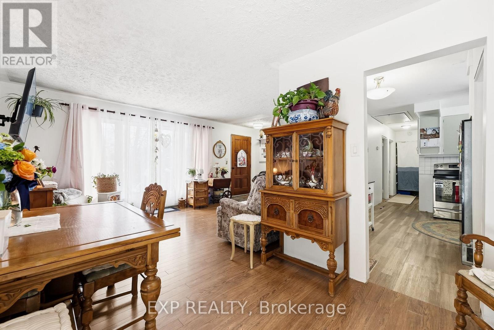 2825 Peter Street, Hamilton Township, ON - Indoor