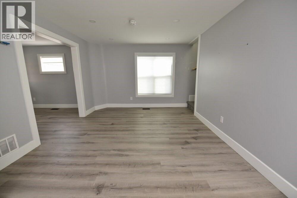 379 Talfourd Street, Sarnia, ON - Indoor Photo Showing Other Room
