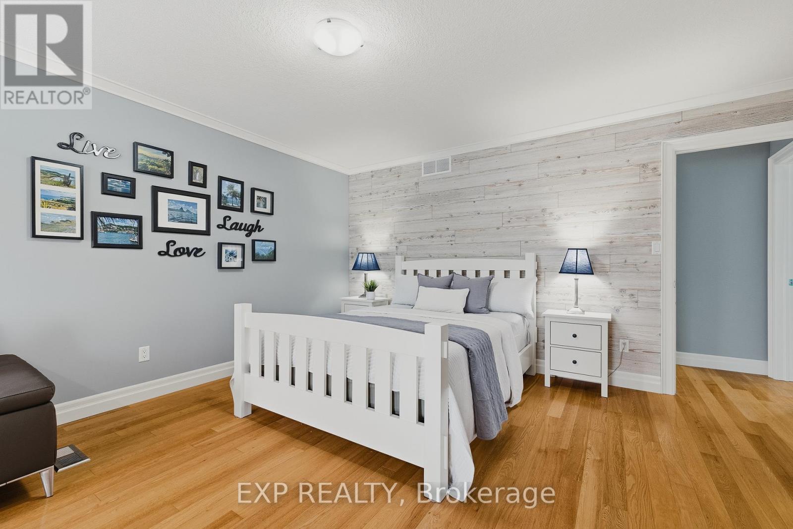 172 Porchlight Drive, Woolwich, ON - Indoor Photo Showing Bedroom