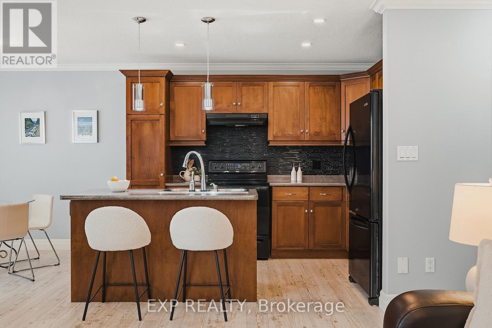 172 Porchlight Drive, Woolwich, ON - Indoor