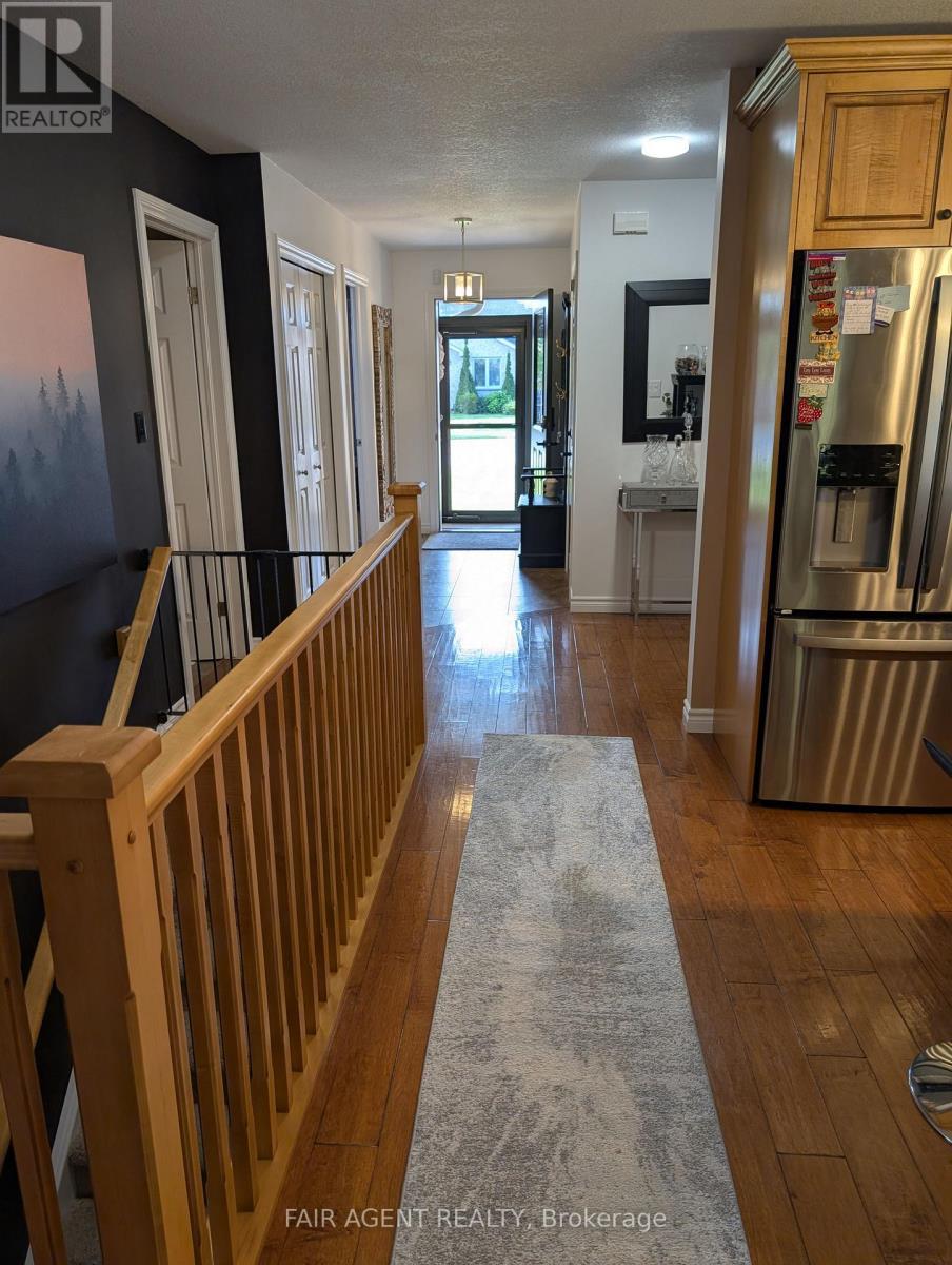 110 Milton Seiler Crescent, Minto, ON - Indoor Photo Showing Other Room