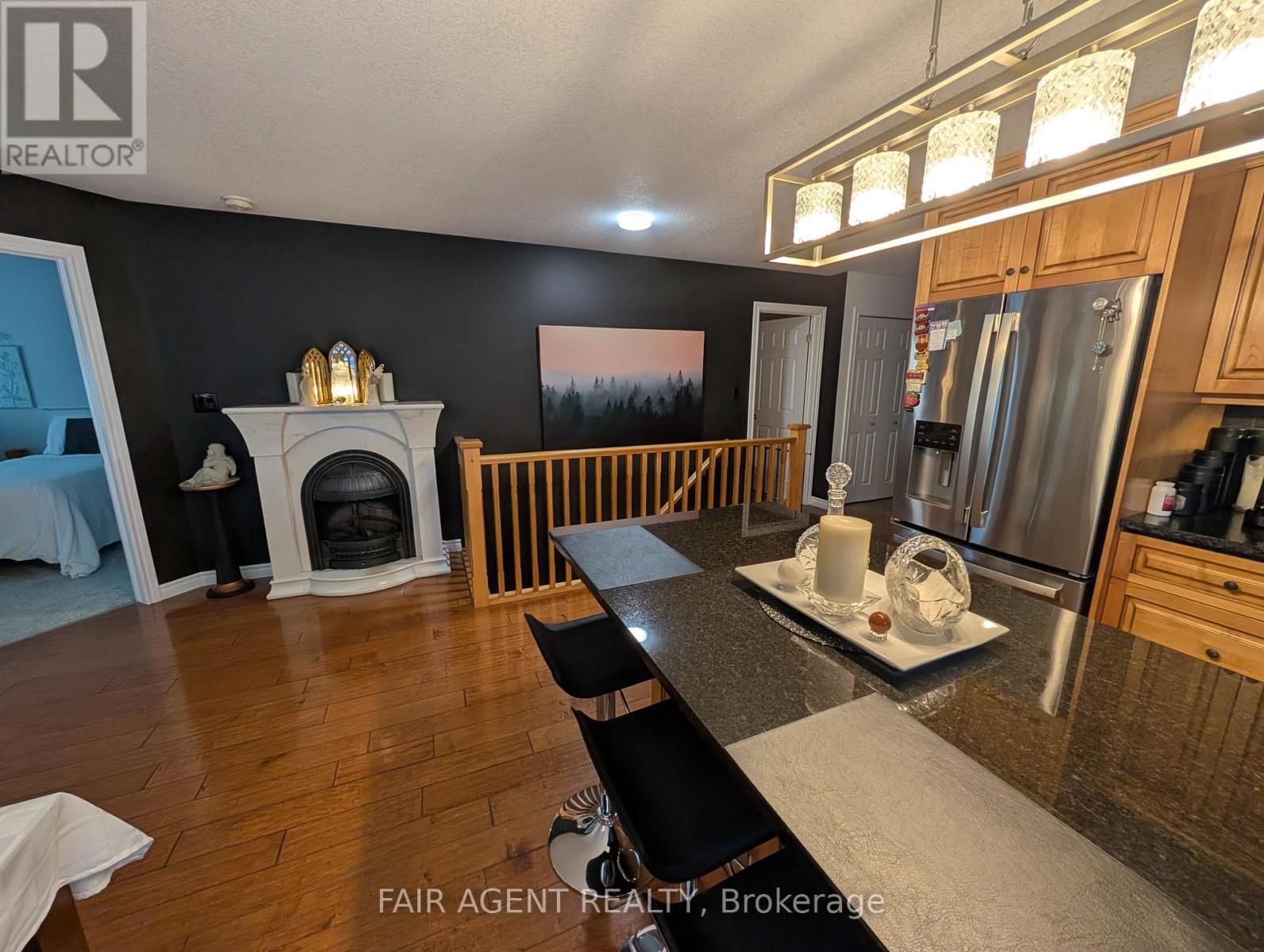 110 Milton Seiler Crescent, Minto, ON - Indoor