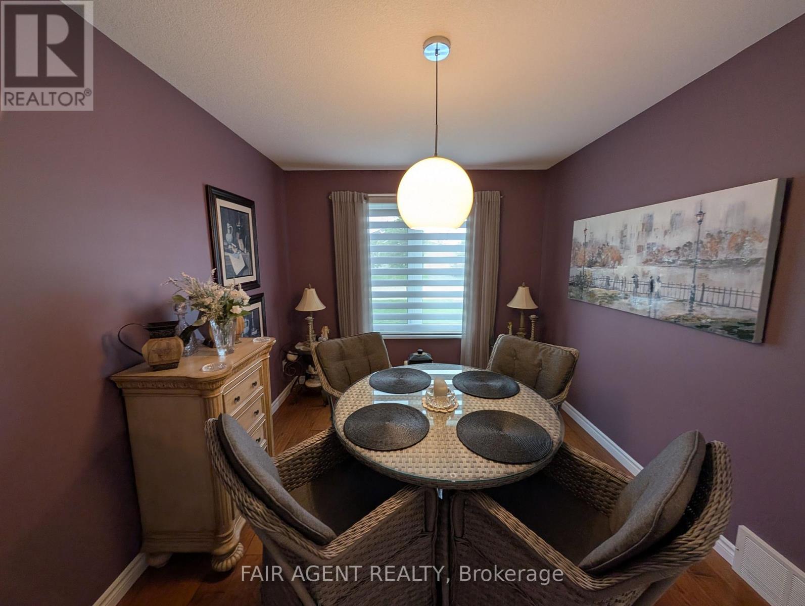 110 Milton Seiler Crescent, Minto, ON - Indoor Photo Showing Dining Room
