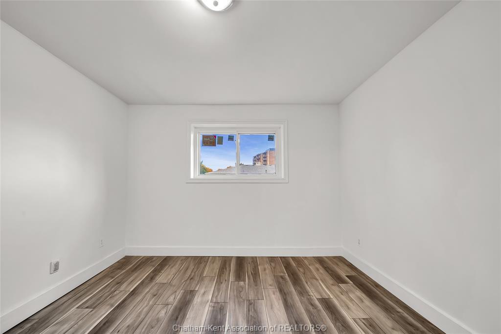 5-25 Orchard Heights Drive, Chatham, ON