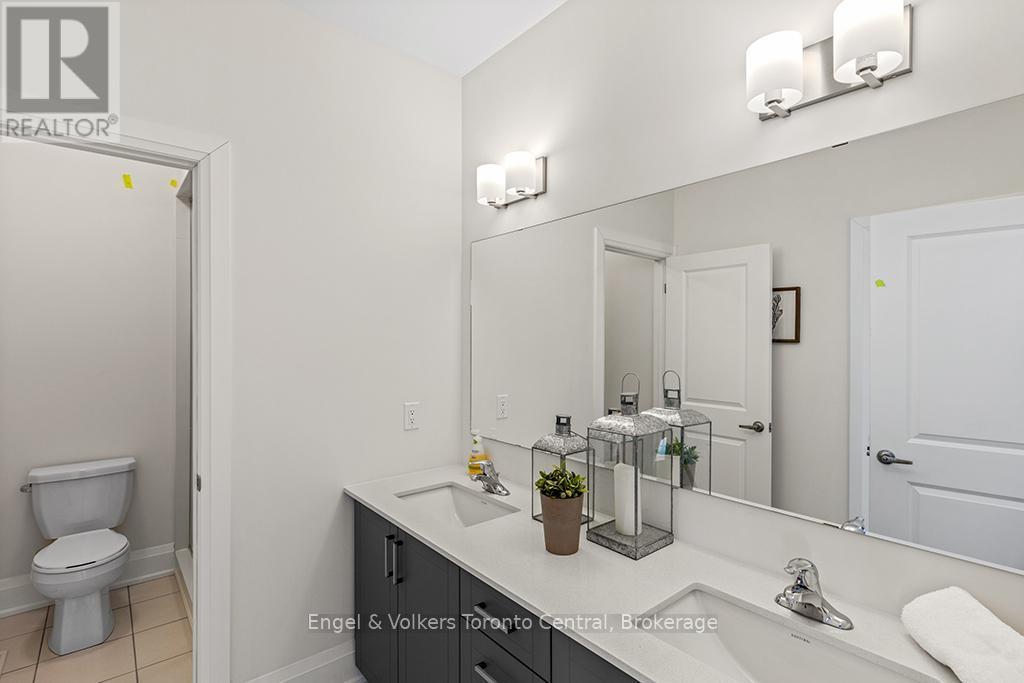 110 Dorothy Drive, Blue Mountains, ON - Indoor Photo Showing Bathroom