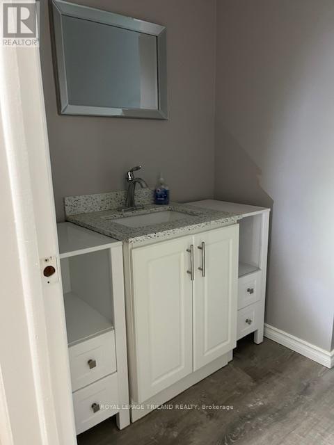 Main - 46 Wellesley Crescent, London East (East I), ON - Indoor