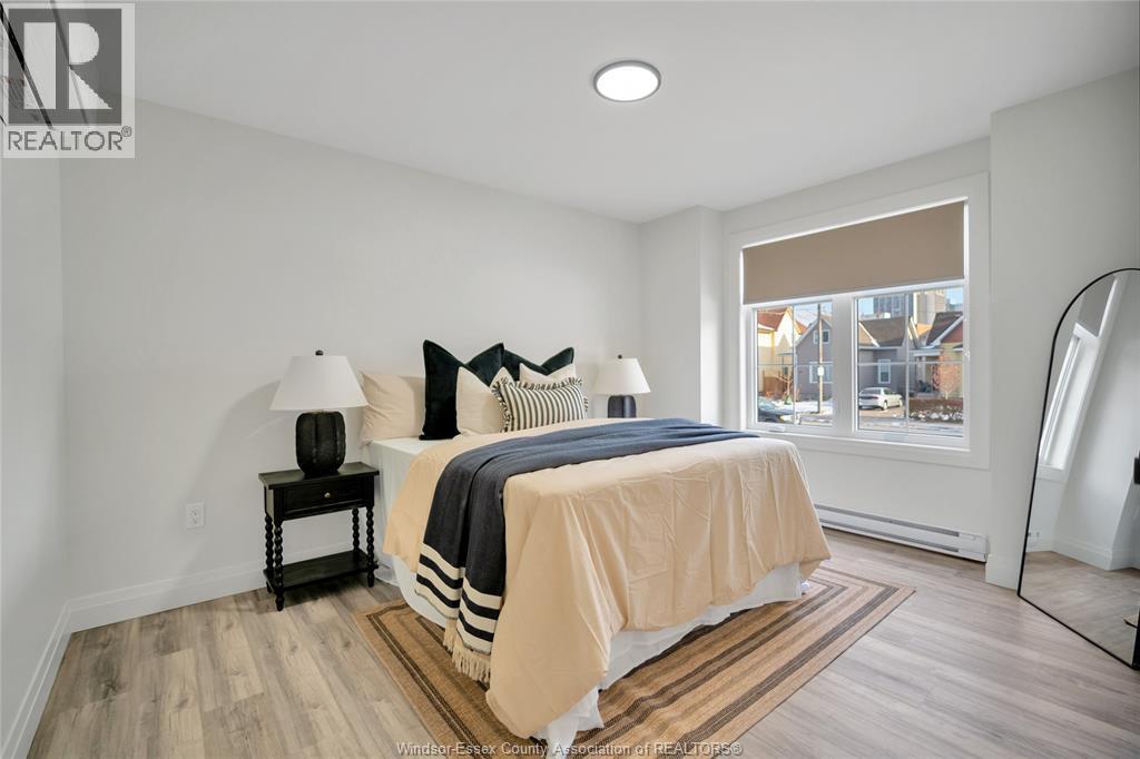 515 Caron Unit# 3, Windsor, ON - Indoor Photo Showing Bedroom