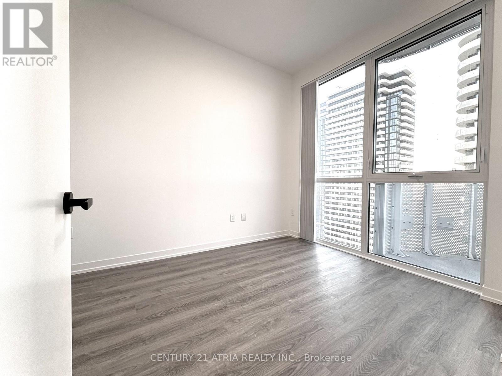 3711 - 8 Interchange Way, Vaughan, ON - Indoor Photo Showing Other Room