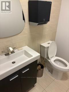 Bathroom - 1479 Laperriere Avenue, Ottawa, ON