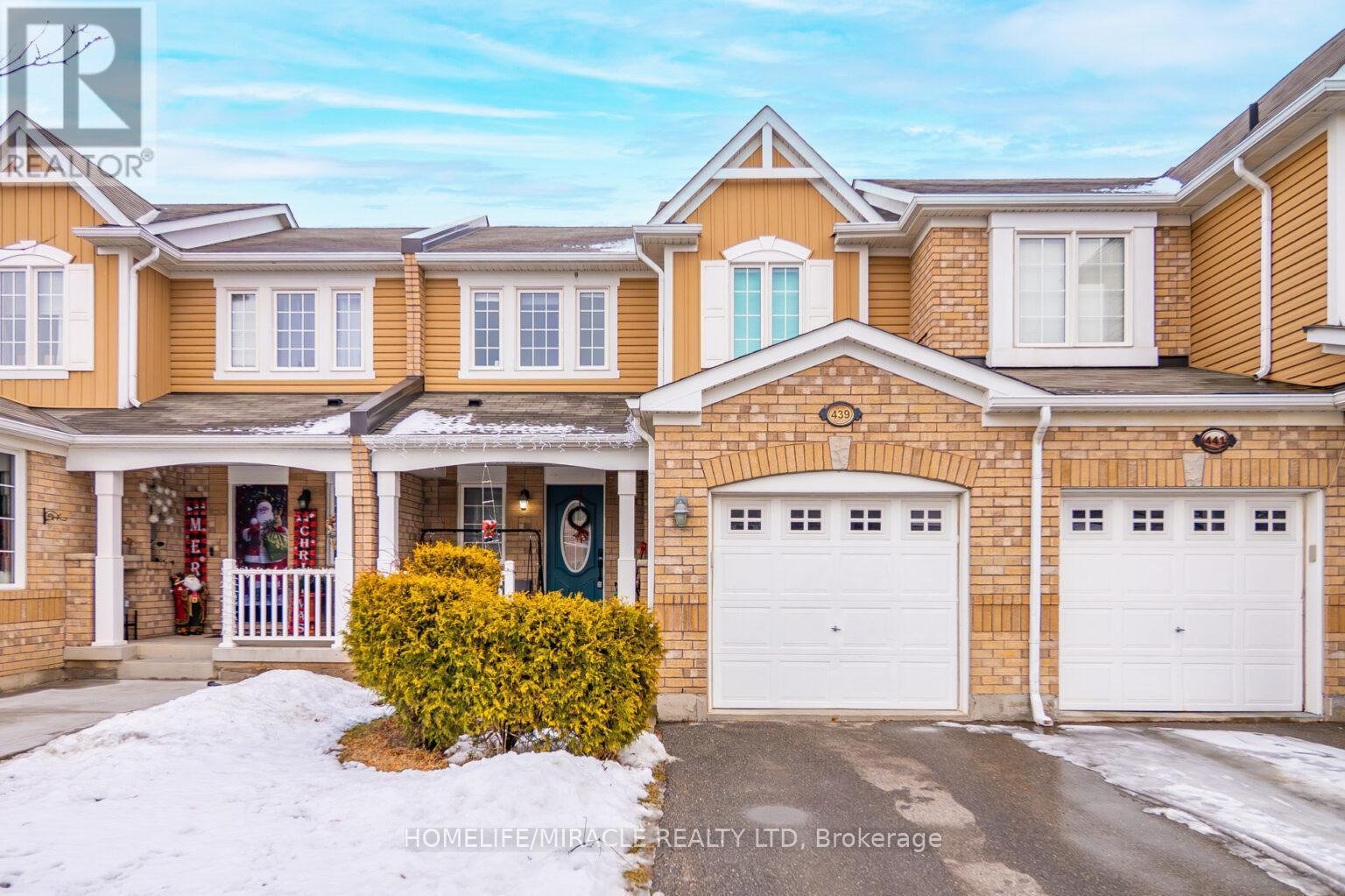 439 Cavanagh Lane, Milton, ON - Outdoor With Facade