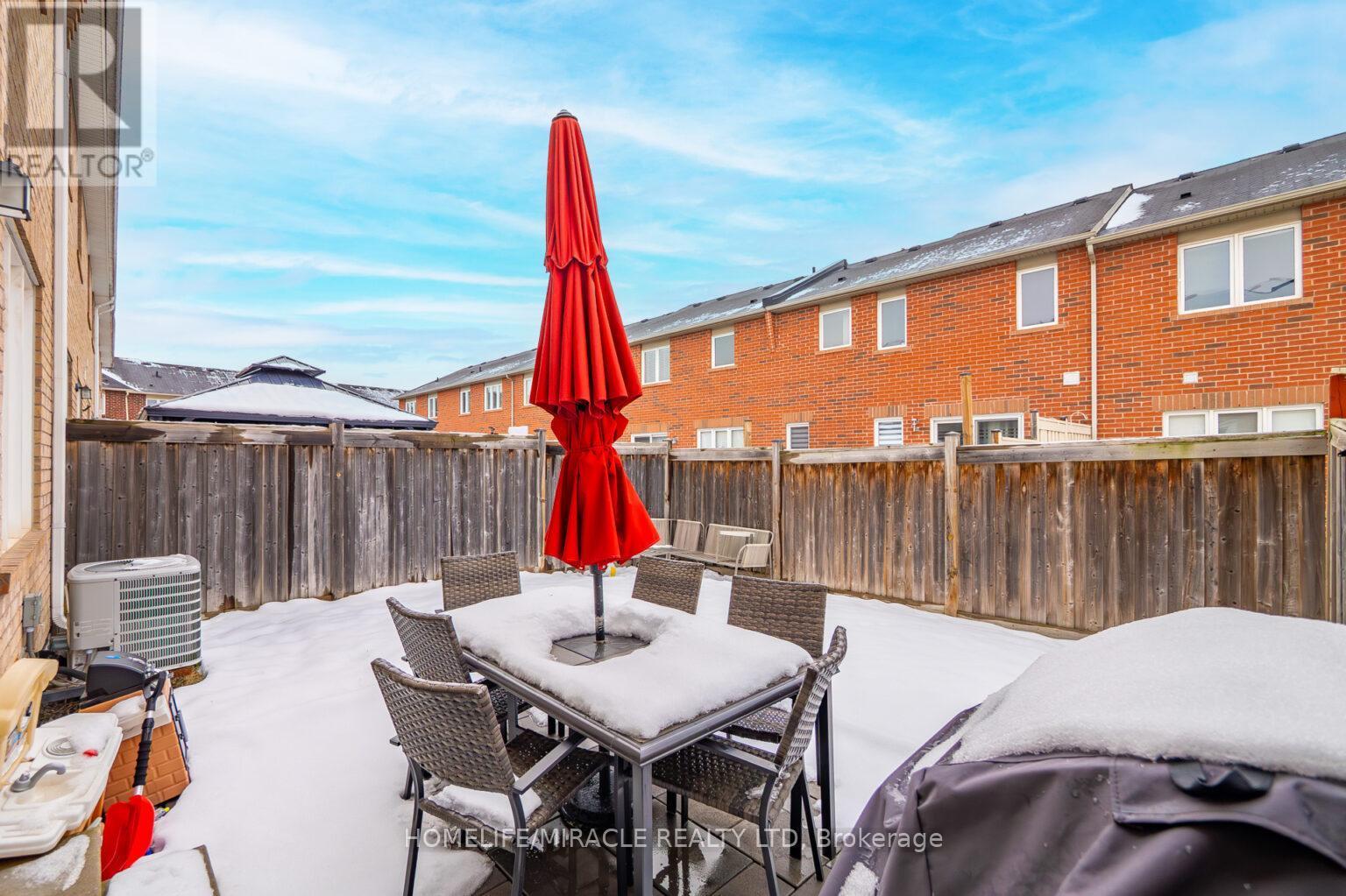 439 Cavanagh Lane, Milton, ON - Outdoor With Deck Patio Veranda With Exterior